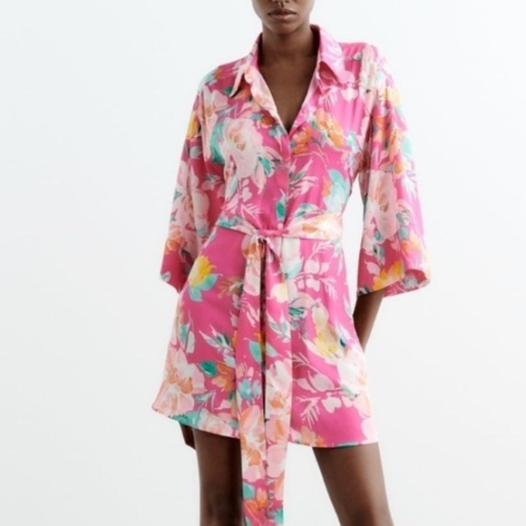 Zara Other - Pre -owned Floral Pink Women's Robe